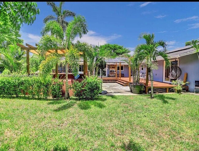 Building Photo - 37225 SW 214th Ave