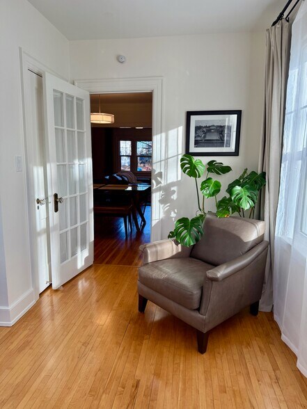 Building Photo - 3532 Humboldt Ave S