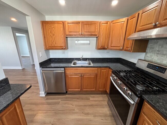 Building Photo - 234 Whidah Ct