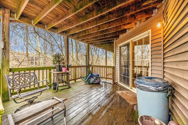 Building Photo - The Meadows In New Market