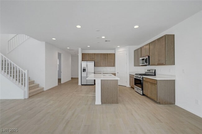 Building Photo - 9885 Angel Valley Dr