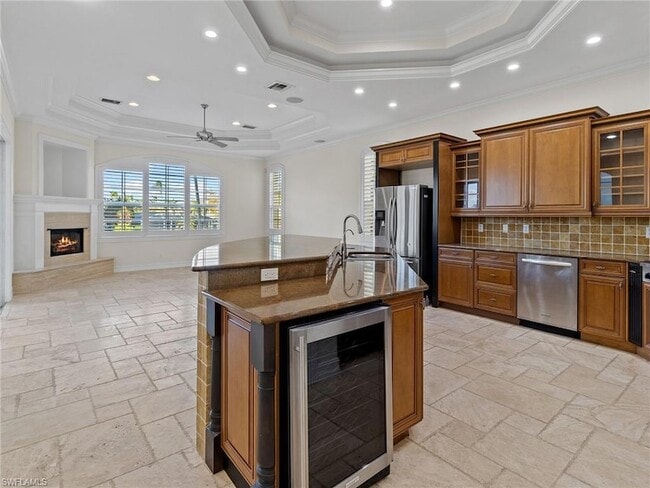 Building Photo - 405 Tradewinds Ave