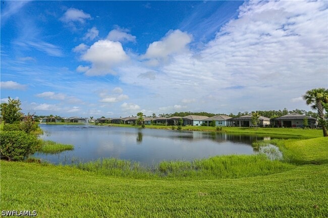 Building Photo - 16579 Crescent Beach Way