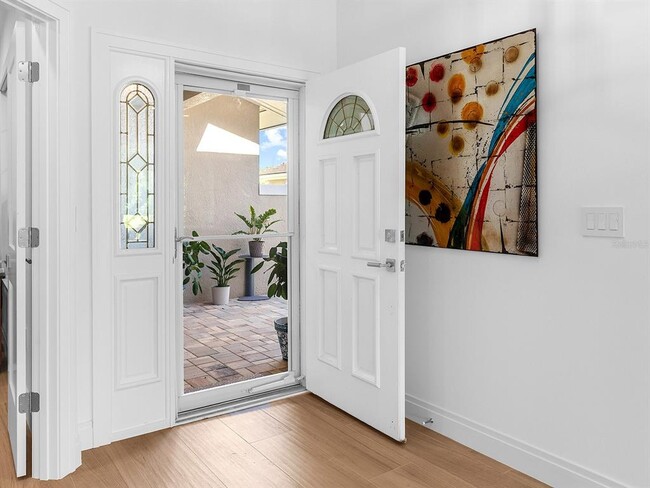 Building Photo - 4022 Penshurst Park