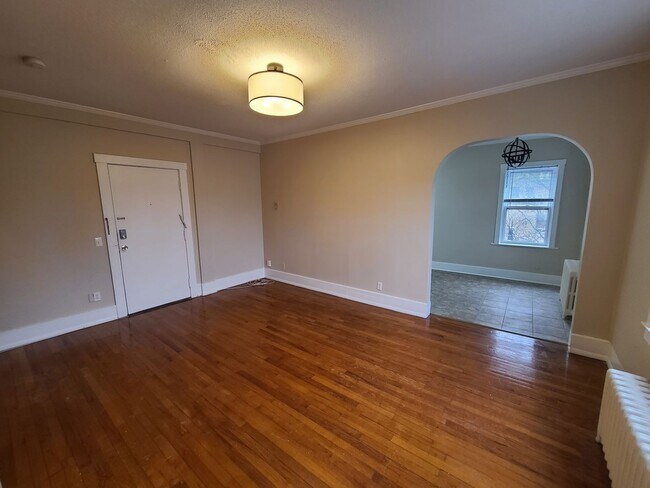 Building Photo - 85 Meigs St