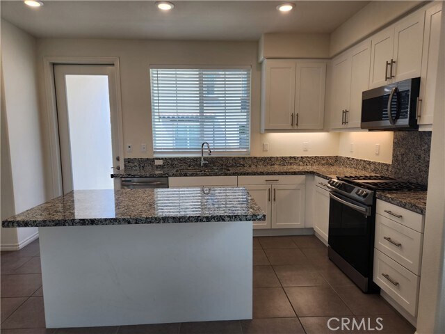 Building Photo - 2408 Villena Way