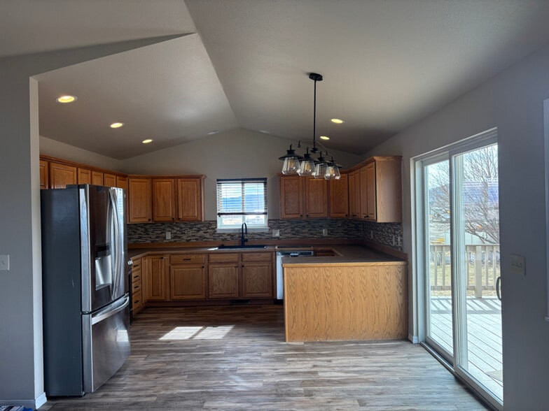 Building Photo - 356 Best Place Rd