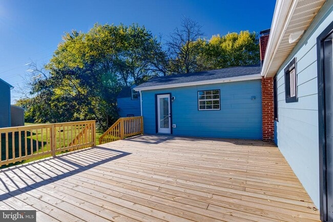 Building Photo - 5717 Station Rd