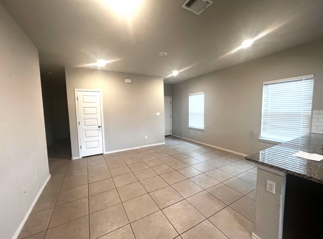 Building Photo - 7851 Abbey Pl