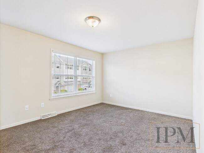 Building Photo - Coming Soon - Spacious 2 Bedroom, 2.5 Bath...