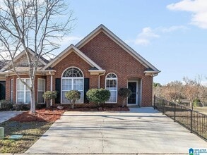 Building Photo - 101 Hayesbury Ln