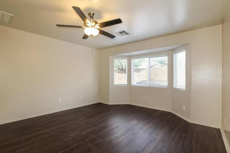 Building Photo - 22740 W Mohave St