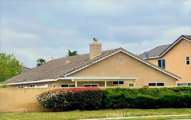 Building Photo - 5220 Holstein St