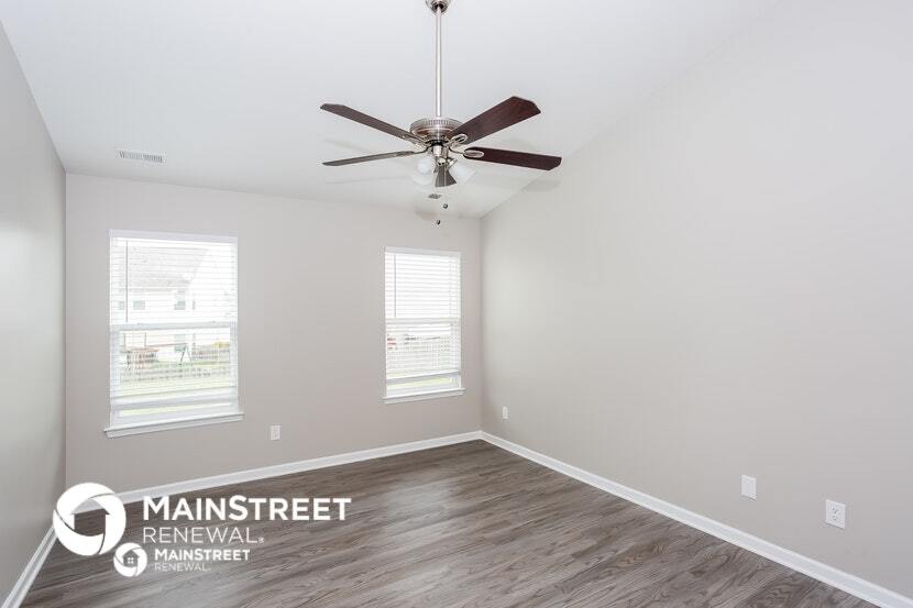 Building Photo - 7010 Dacian Ln