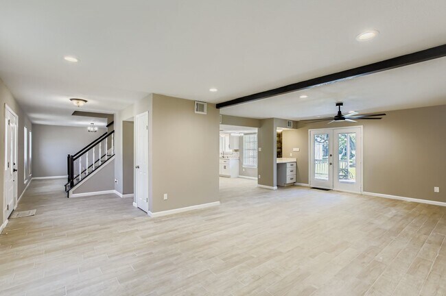 Building Photo - 4819 Brooklawn Dr