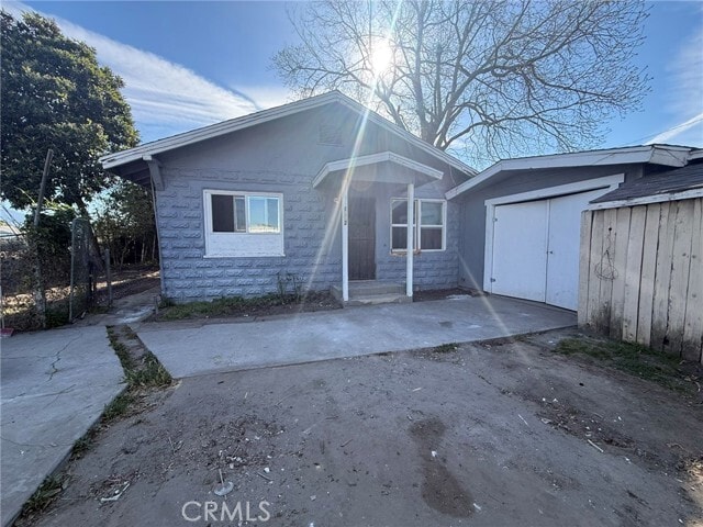 Building Photo - 1222 Hardt St