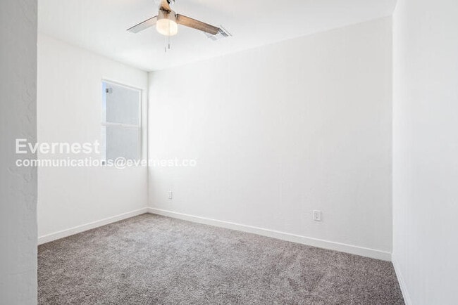 Building Photo - 1500 N 35th St