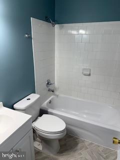 Building Photo - 17 Revelle St