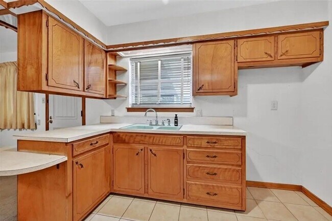 Building Photo - Charming 3BR House in Sherman