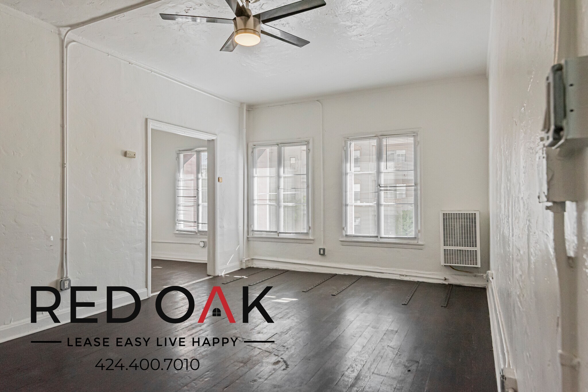 Building Photo - 854 S Oxford Ave