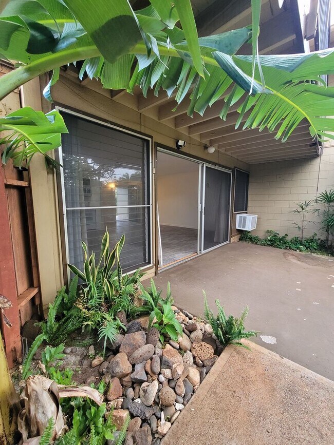 Building Photo - 3559 Lower Honoapiilani Rd
