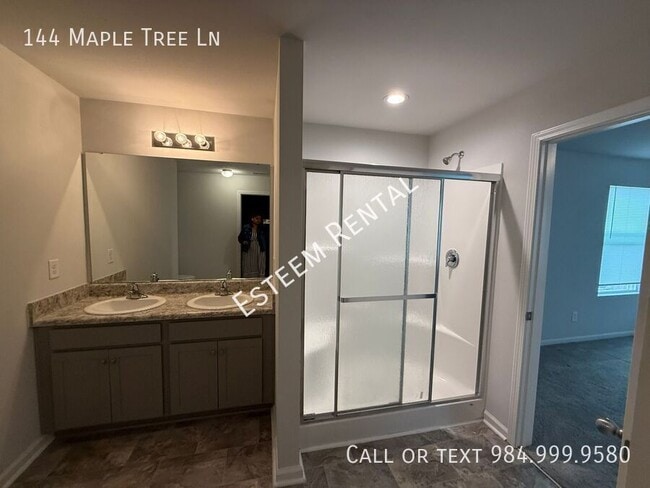 Building Photo - 144 Maple Tree Ln