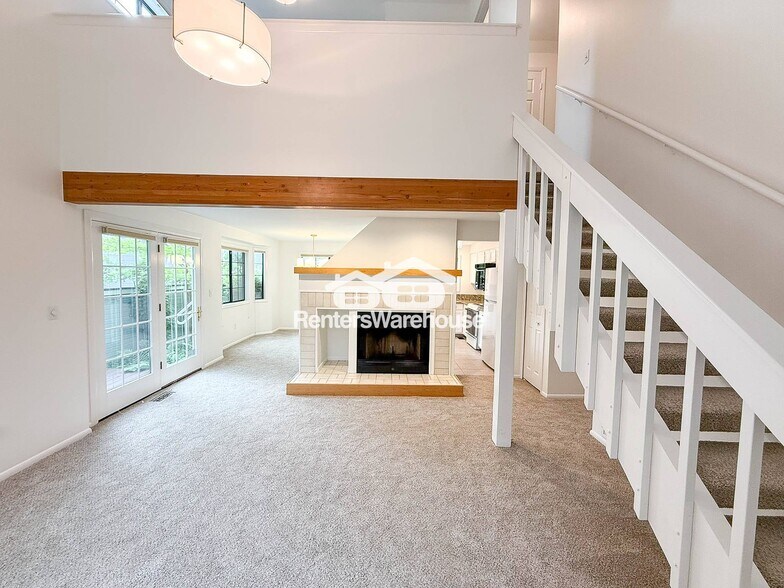 Building Photo - 4877 Darwin Ct