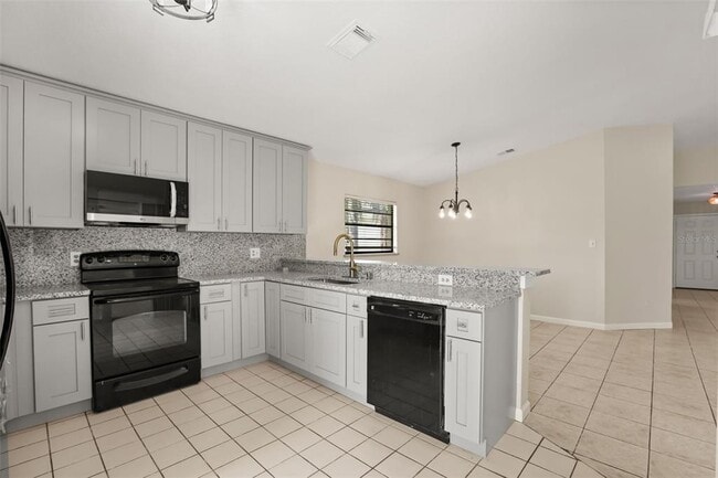 Building Photo - 3075 Woolridge Dr