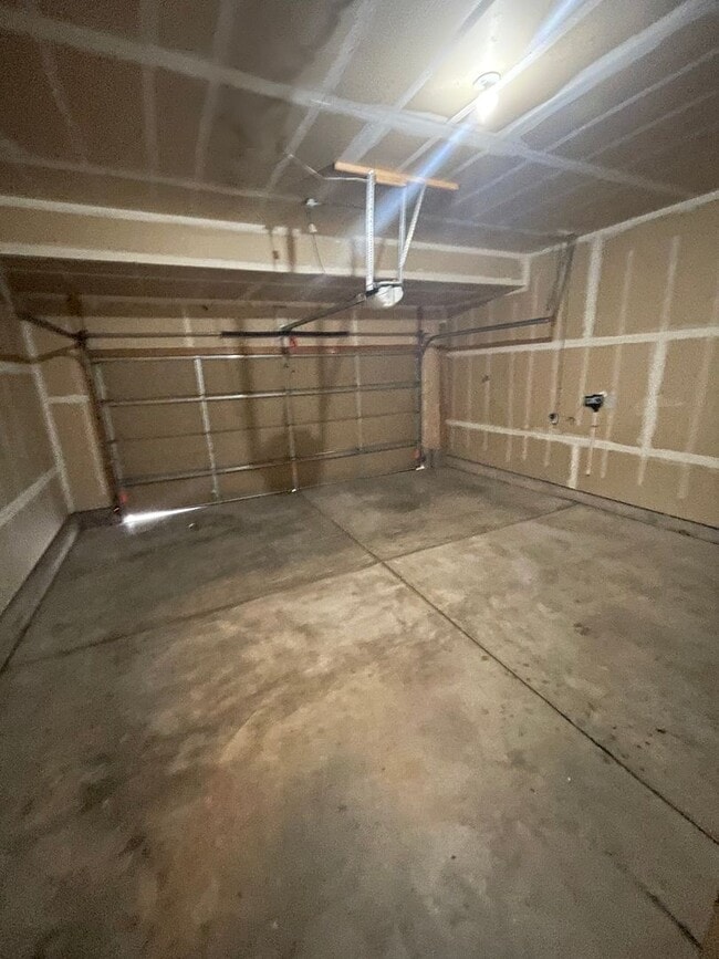 Building Photo - 2944 Cornerstone Ln