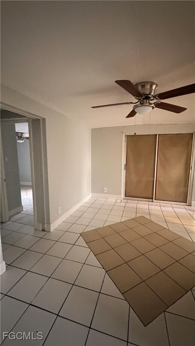 Building Photo - 2181 Coronet St