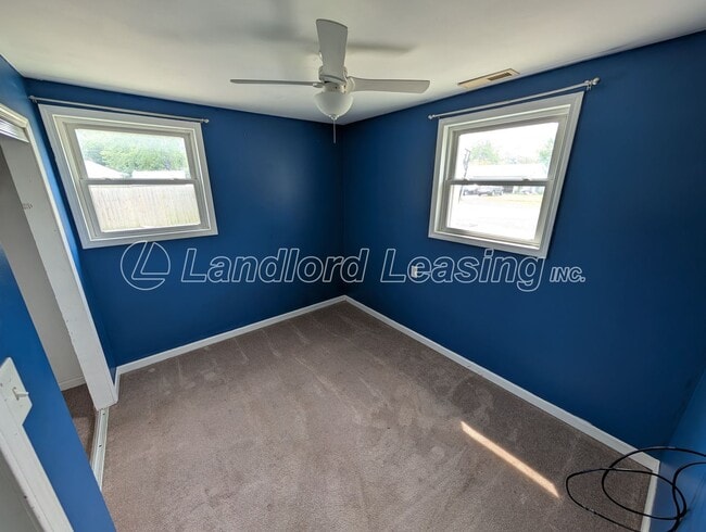Building Photo - Charming 3-Bedroom Corner Lot Home in Shef...