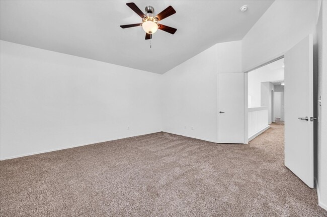 Building Photo - SE!!  Windmill and 215!! Newly remodeled!! All Tile Floors down stairs!! Low Maintenance Desert L...