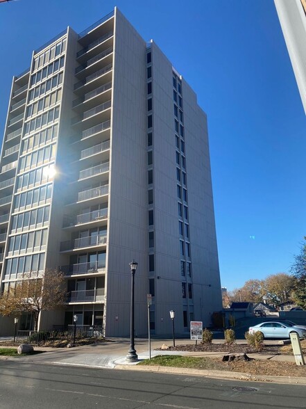 Interior Photo - Thornton Place Apartments