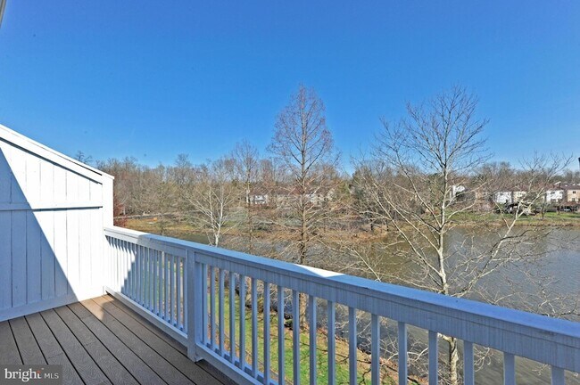 Building Photo - 2810 Yarling Ct