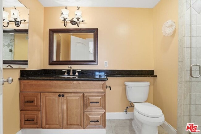 Building Photo - 6646 Franrivers Ave