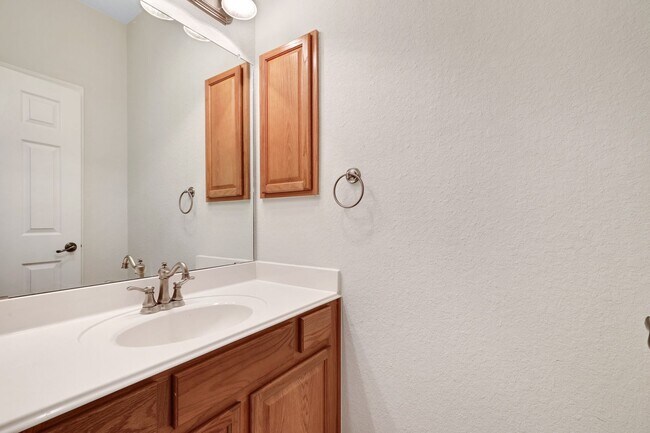 Building Photo - ***APPLICATION CURRENTLY UNDER REVIEW***Spacious & Stylish Living in a Premier Gated Community