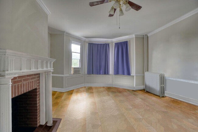 Building Photo - 2813 N Calvert St