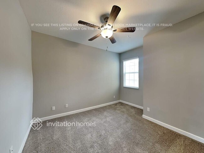 Building Photo - 9731 SW Purple Martin Way