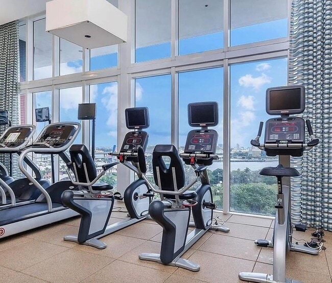 Building Photo - 50 Biscayne Blvd
