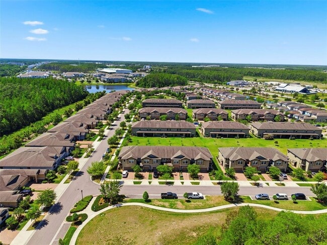 Building Photo - 16948 Storyline Dr