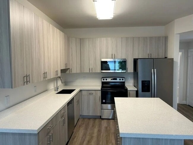 Building Photo - Beautiful 2 Bed \ 2 Bath Apartment in a New community! First month's rent: $999.00