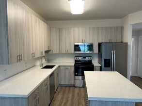 Building Photo - Beautiful 2 Bed \ 2 Bath Apartment in a New community!  First month's rent: $999.00