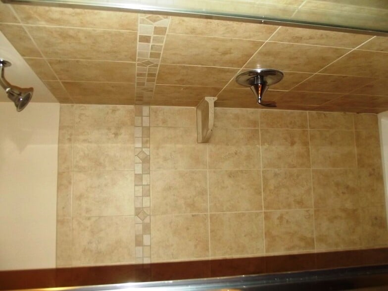 Building Photo - 9982 Evergreen Terrace Drive