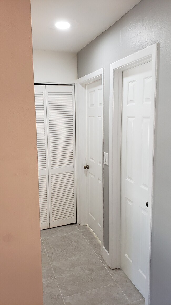 Building Photo - 651 16th St NW