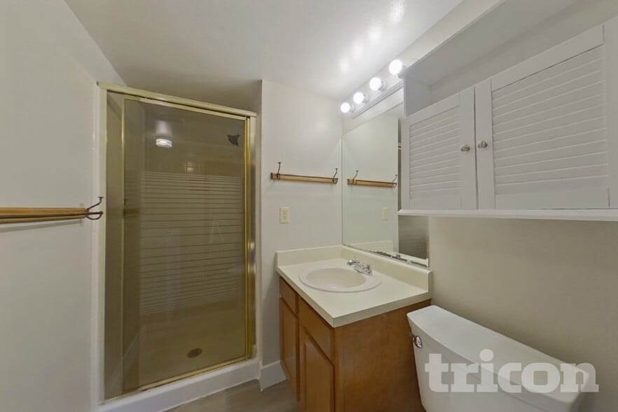 Building Photo - 2812 Deliverance Dr