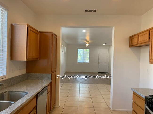 Building Photo - 13237 Kootenay St