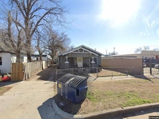Primary Photo - 1732 NW 2nd St