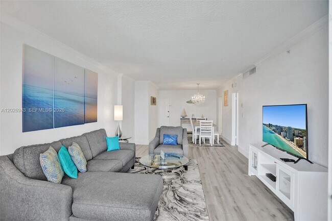 Building Photo - 2501 S Ocean Dr