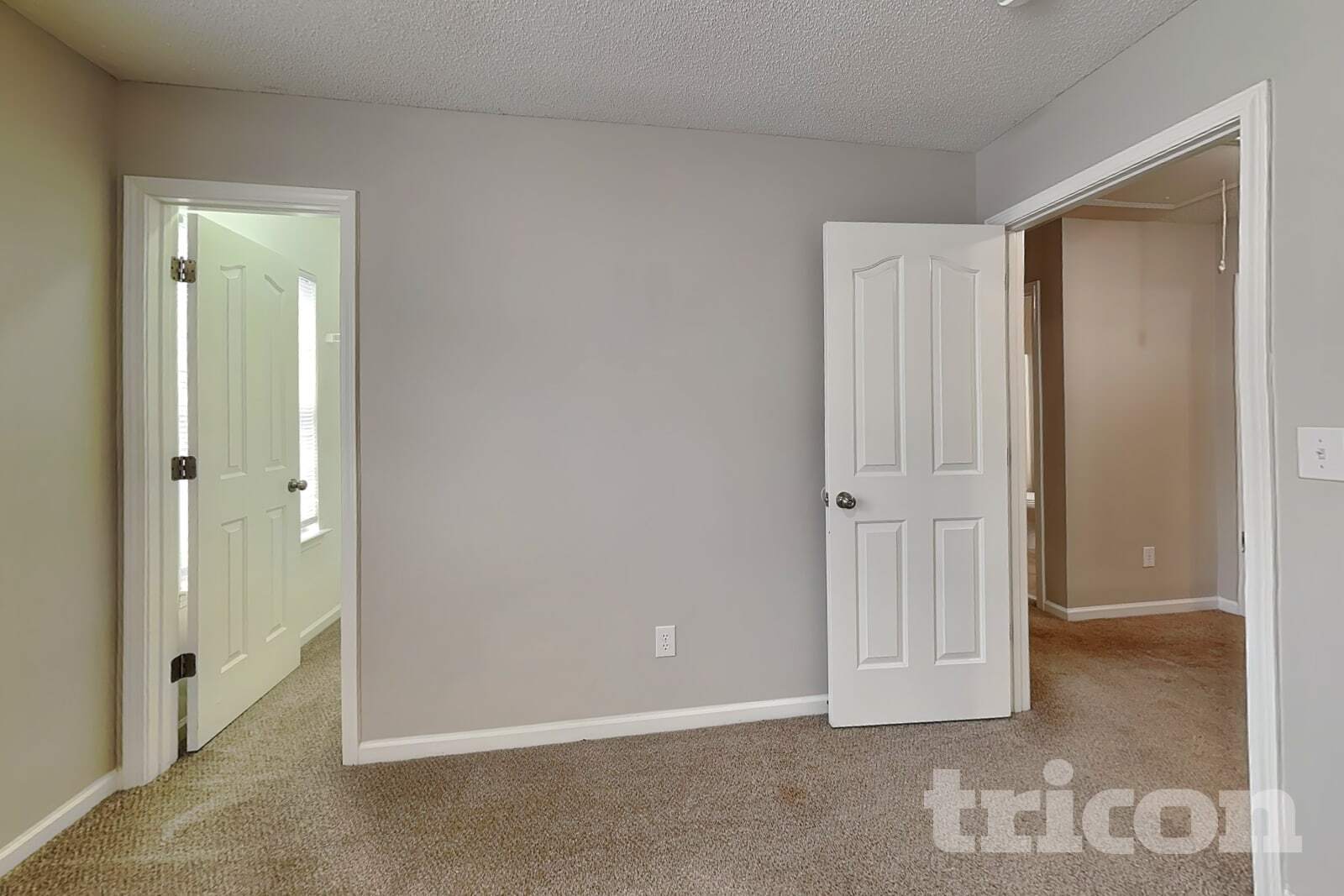 Building Photo - 9335 White Aspen Pl