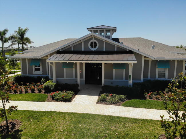 Building Photo - 11821 SW Lyra Dr.